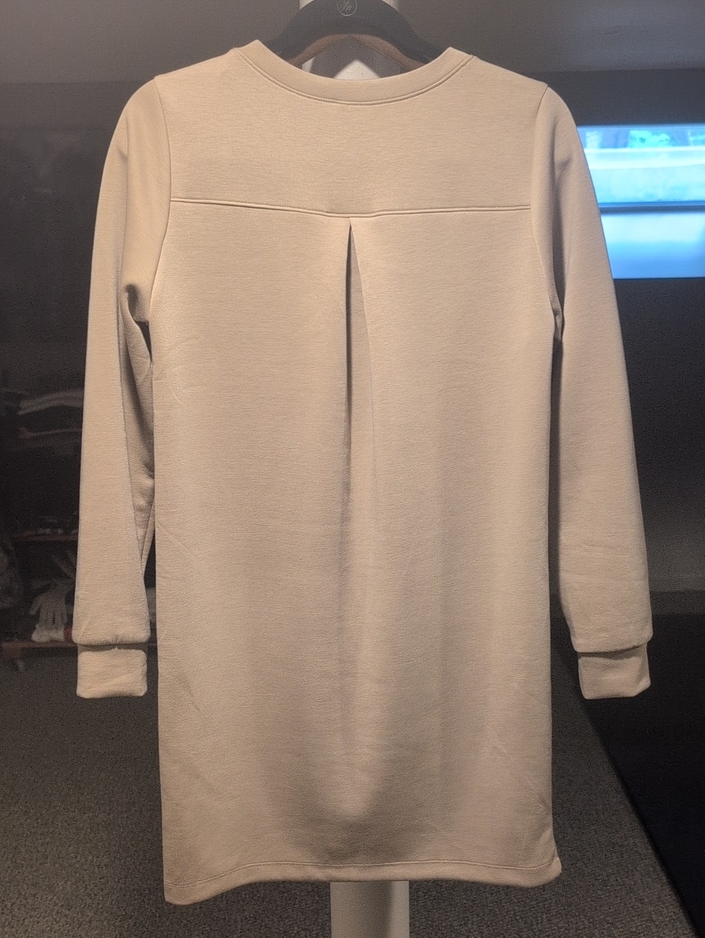 Dear Scarlett Crewneck Longline Sweatshirt Dress. NWOT Size M - Picture 3 of 5